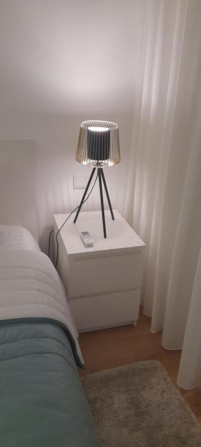 Light Brown Central Apartment Aveiro Bagian luar foto